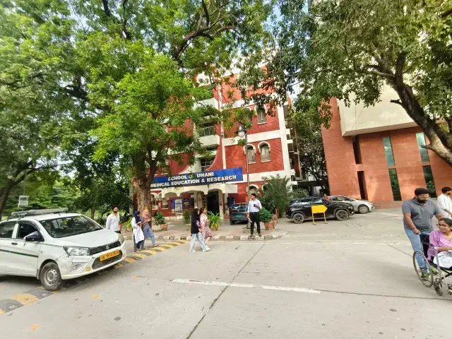 Jamia Hamdard University Delhi Media Education Block photo 1